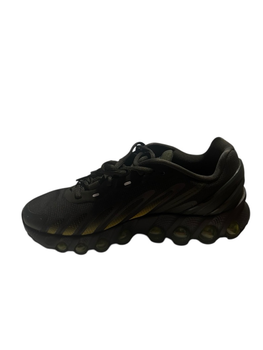Nike Airmax Dn8 Black and Olive Green Athletic Shoe with Yellow Accents 8.5 Mens - Picture 2 of 6